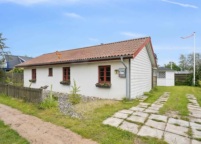 Exuding Coziness And Comfort Feriehus